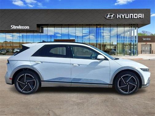 2025 Hyundai IONIQ 5 Limited