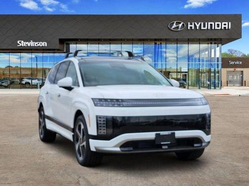 Snow White Pearl 2026 Hyundai IONIQ 9 PERFORMANCE CALLIGRAPHY