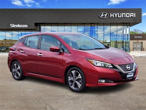 2020 Nissan Leaf SV