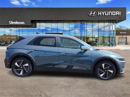 2025 Hyundai IONIQ 5 SE