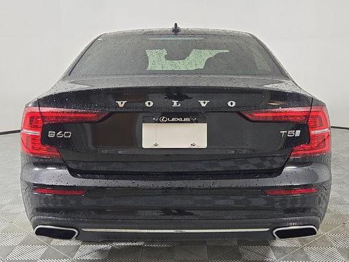 2020 Volvo S60 T5