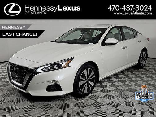 Pearl White Tricoat 2019 Nissan Altima 2.5 SV