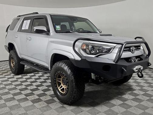 2022 Toyota 4Runner TRD Off Road