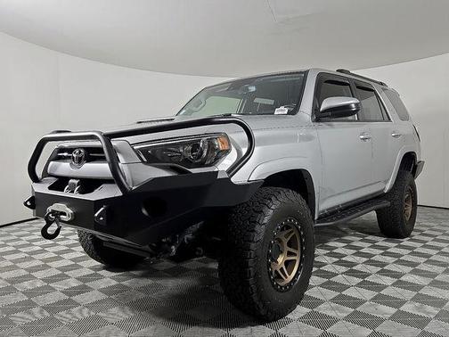 2022 Toyota 4Runner TRD Off Road