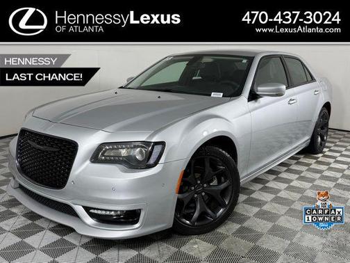 2023 Chrysler 300 Touring