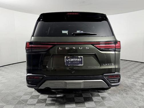 2022 Lexus LX 600 Luxury