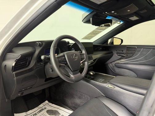 2023 Lexus LS 500 Base