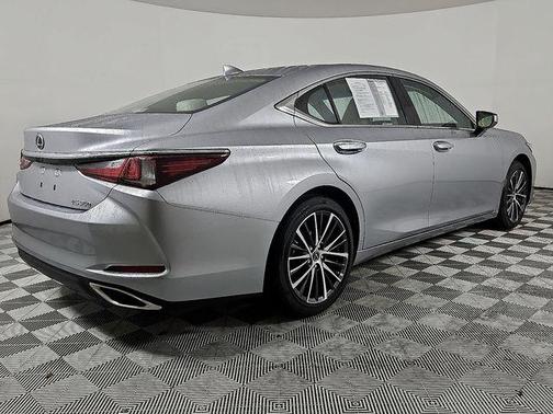 2025 Lexus ES 350 Base