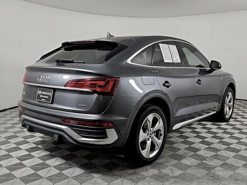 Daytona Gray Pearl Effect 2022 Audi Q5 45 S line Premium Plus