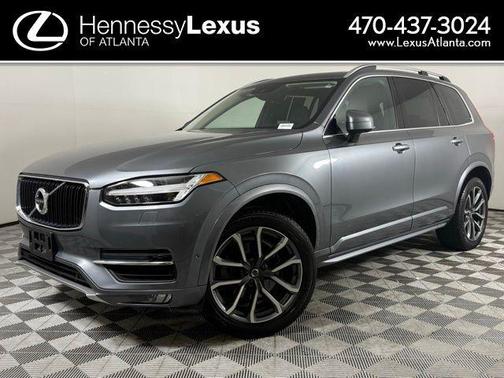 2019 Volvo XC90 T6 Momentum