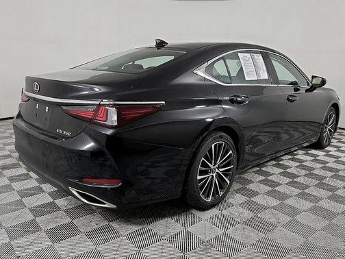 2023 Lexus ES 350 Premium