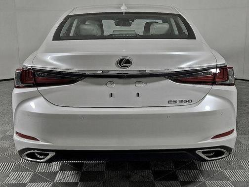 2025 Lexus ES 350 Base