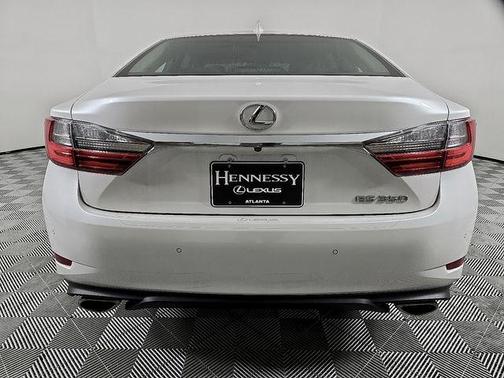 2018 Lexus ES 350 Base