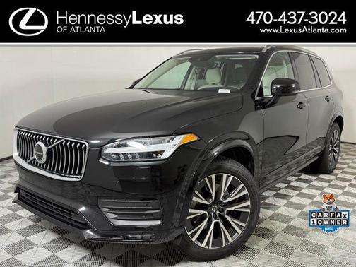 2021 Volvo XC90 T6 Momentum