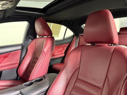 2017 Lexus IS 300 Base