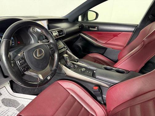 2017 Lexus IS 300 Base