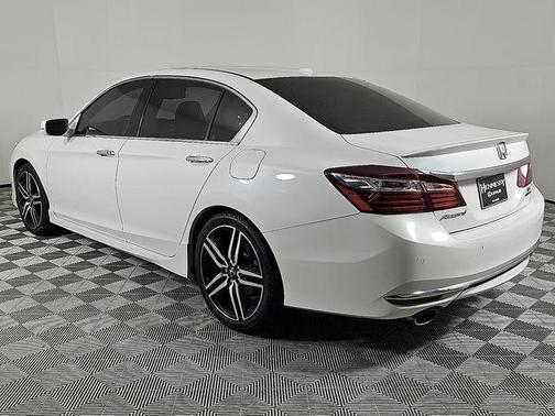 2017 Honda Accord Touring V6