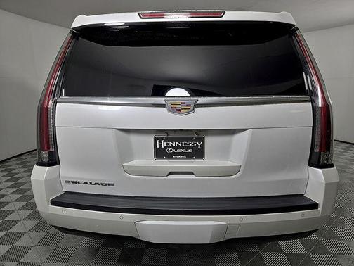 2016 Cadillac Escalade Luxury