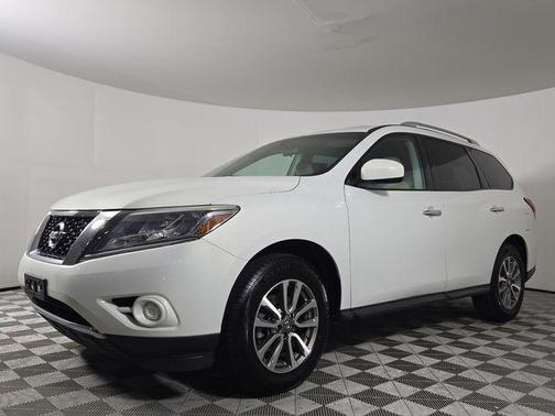2013 Nissan Pathfinder SV