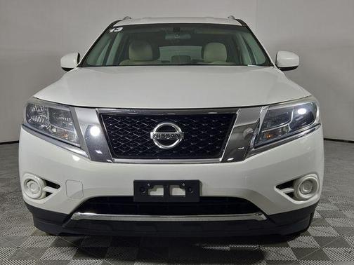 2013 Nissan Pathfinder SV
