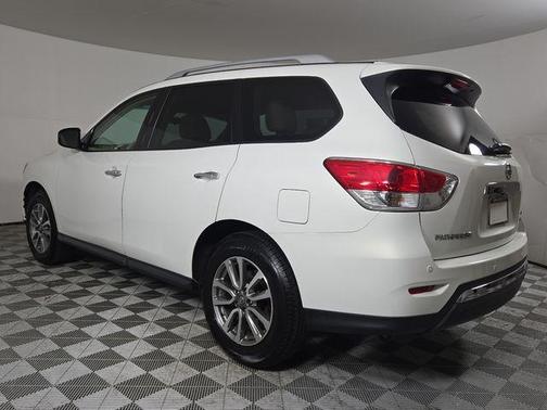 2013 Nissan Pathfinder SV