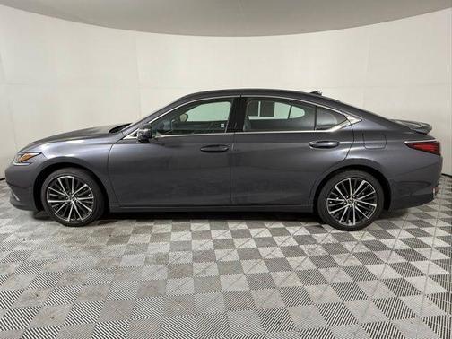2024 Lexus ES 300h Premium