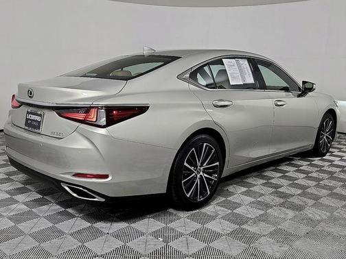 2025 Lexus ES 350 Premium