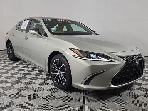 2025 Lexus ES 350 Premium