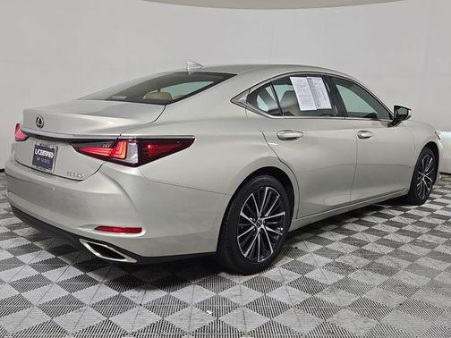 2025 Lexus ES 350 Premium