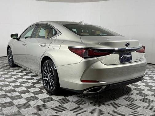 2025 Lexus ES 350 Premium
