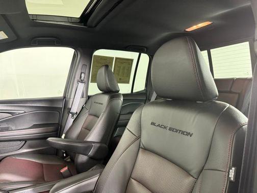 2022 Honda Ridgeline Black