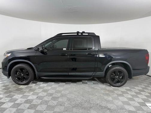 2022 Honda Ridgeline Black