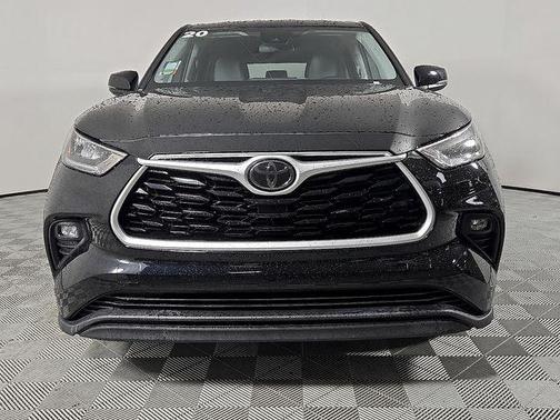 2020 Toyota Highlander LE