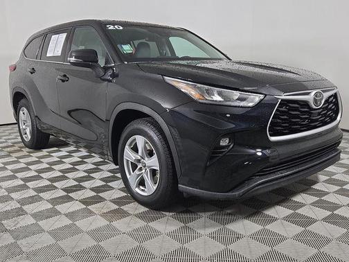 2020 Toyota Highlander LE