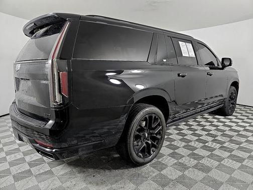 2022 Cadillac Escalade ESV Sport