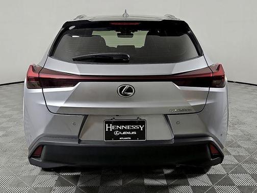 Iridium 2024 Lexus UX 250h Base