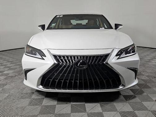 2025 Lexus ES 300h Base