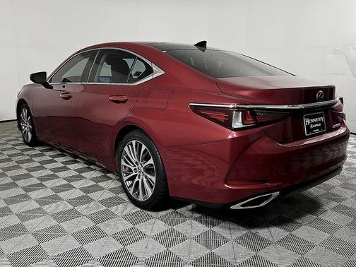 Matador Red Mica 2019 Lexus ES 350 Luxury