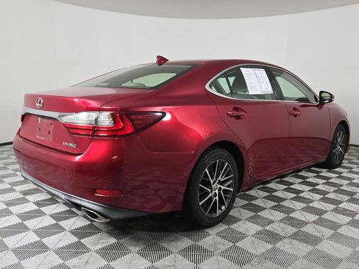 2017 Lexus ES 350 Base
