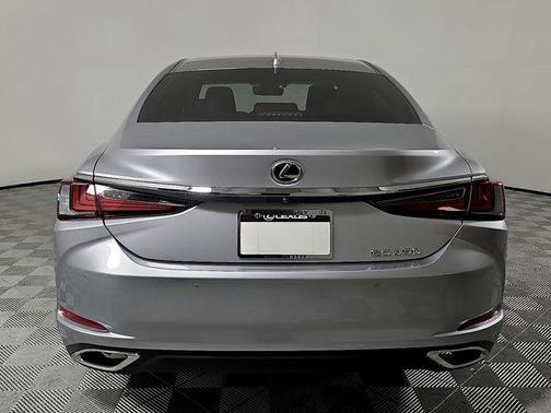 2025 Lexus ES 350 Base