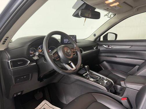 2024 Mazda CX-5 Carbon Edition