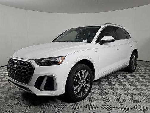 2022 Audi Q5 45 S line Premium