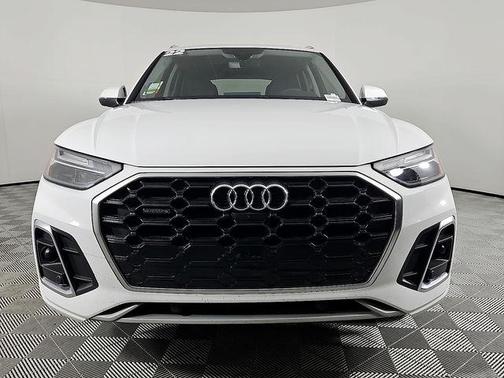2022 Audi Q5 45 S line Premium
