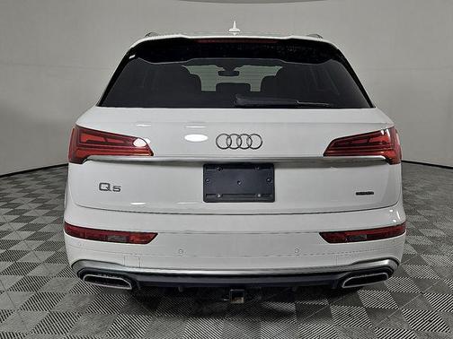 2022 Audi Q5 45 S line Premium