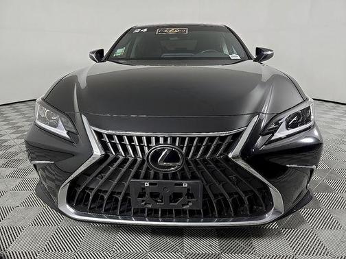 2024 Lexus ES 300h Premium