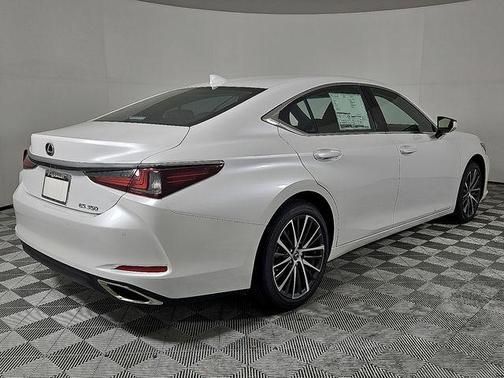 2025 Lexus ES 350 Base