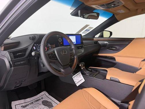 2025 Lexus ES 350 Ultra Luxury
