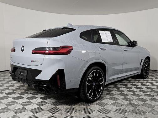 2024 BMW X4 M40i
