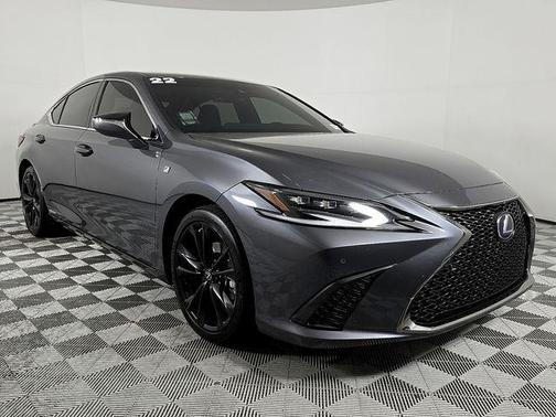 2022 Lexus ES 300h F SPORT