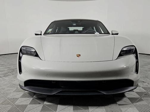 2022 Porsche Taycan Base